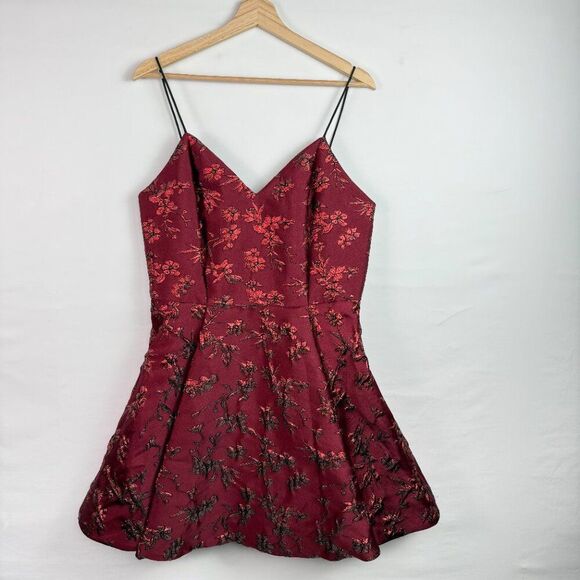 Alice + Olivia Anette Party Jacquard Metallic Pleat Mini Dress Bordeaux Red 12 - Picture 3 of 8